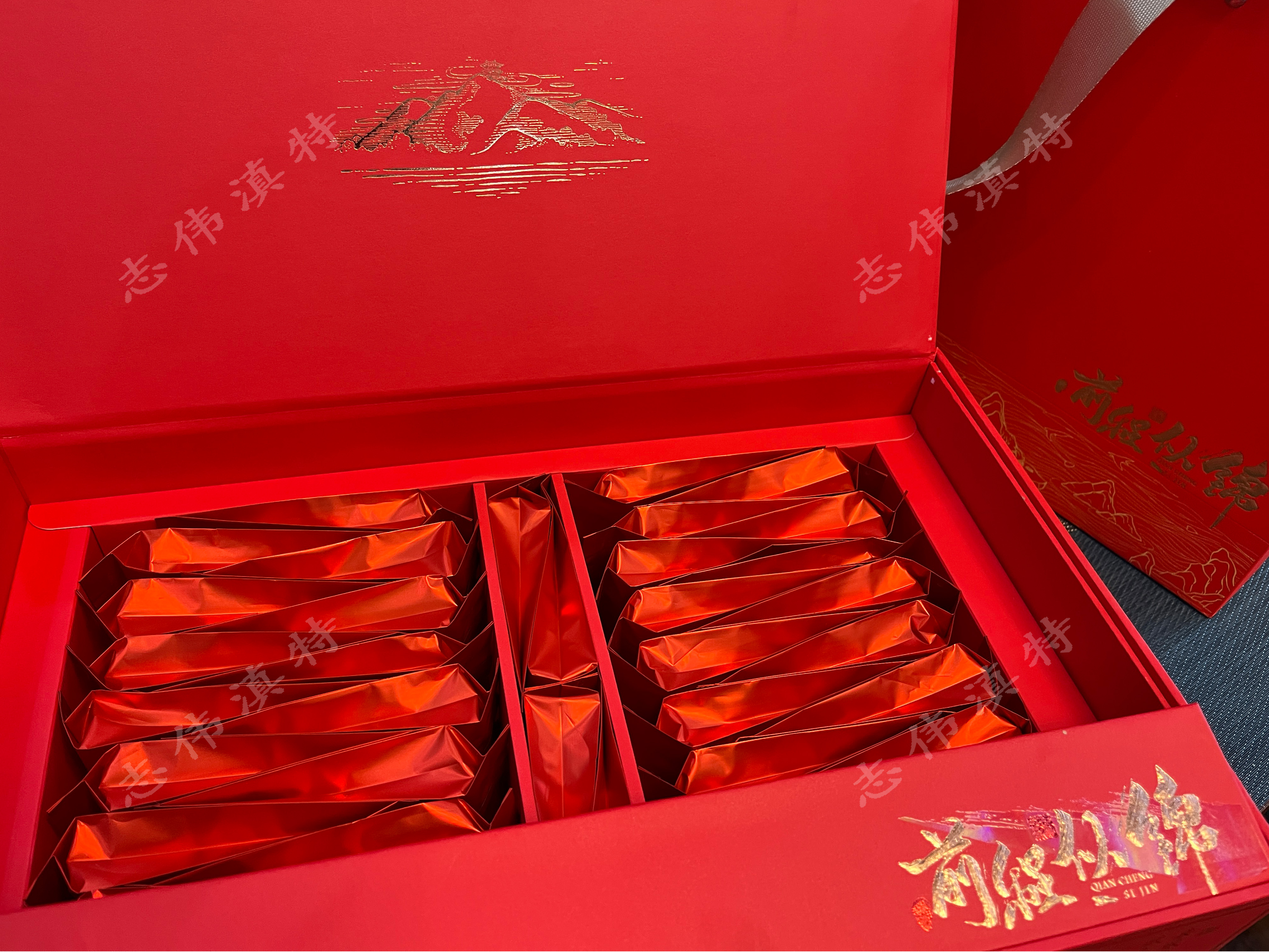 云南滇红茶&middot;滇红小金针